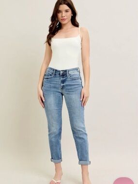 Judy Blue Boyfriend Fit Jeans Size 5/27 Medium Wash Stretch Denim